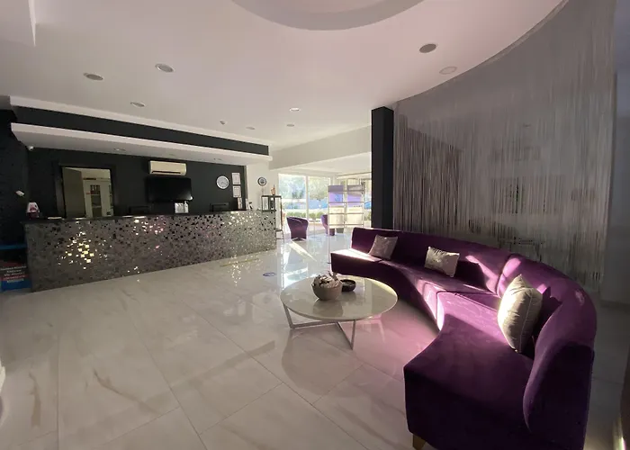 Hotel Ege Tulip Çeşme